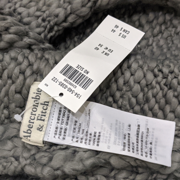 Abercrombie & Fitch Infinity Loop Neck Scarf - Picture 3 of 4